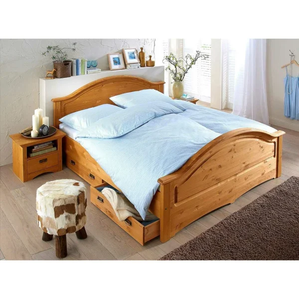 Landhaus Doppelbett Set In Kiefer – Vocoja (dreiteilig) 1